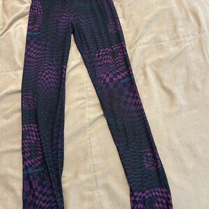 NWOT Disney Women's Leggings